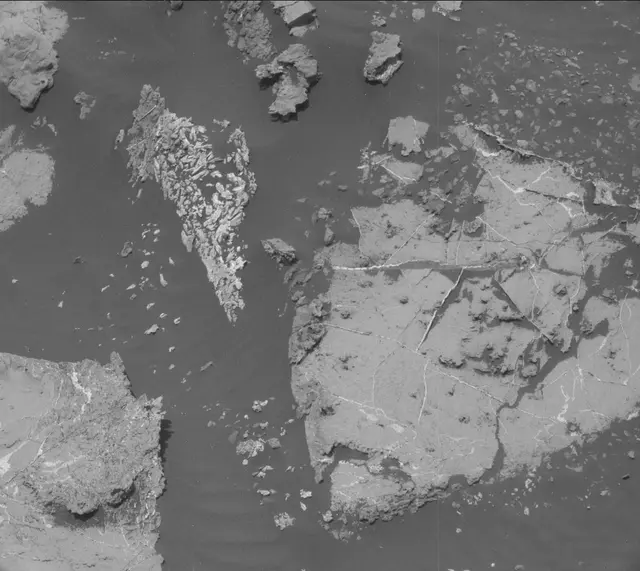 Sol 2661: Mast Camera (Mastcam)