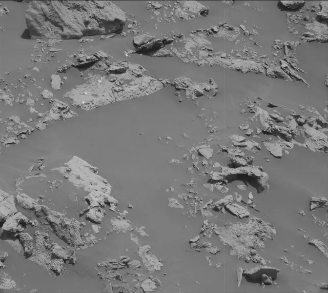 Sol 2661: Mast Camera (Mastcam)
