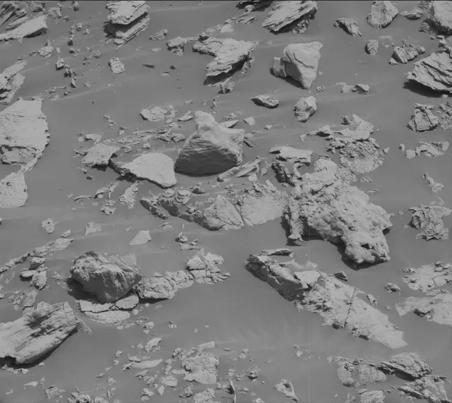 Sol 2661: Mast Camera (Mastcam)