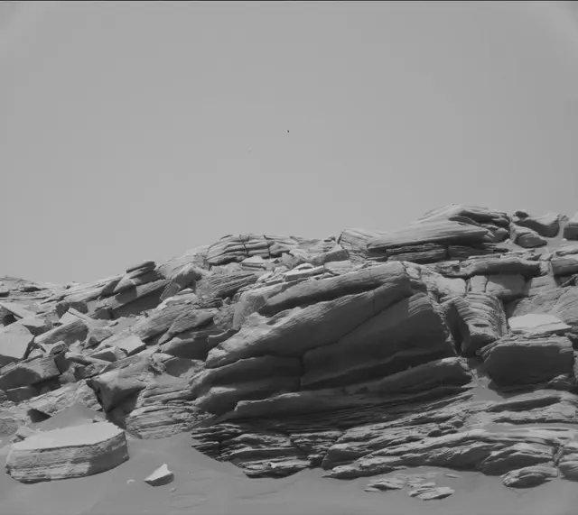 Sol 2661: Mast Camera (Mastcam)