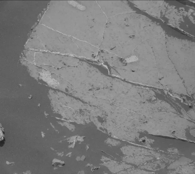Sol 2661: Mast Camera (Mastcam)