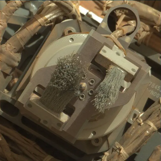 Sol 2662: Mast Camera (Mastcam)