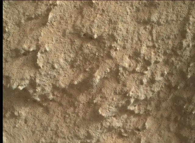 Sol 2662: Mars Hand Lens Imager (MAHLI)