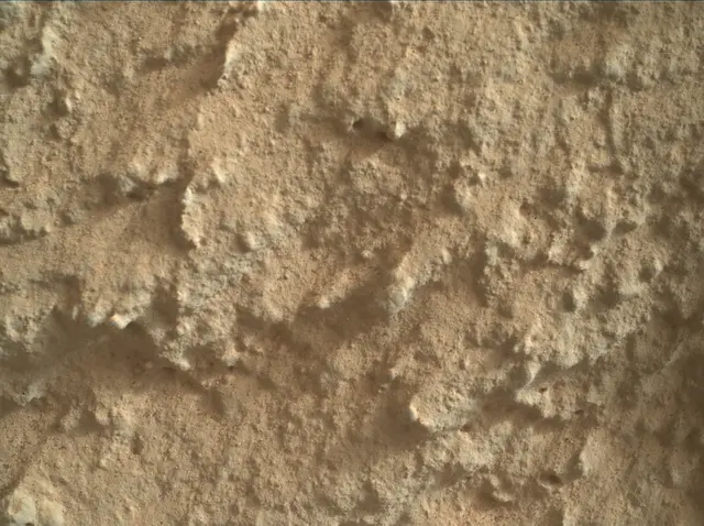 Sol 2662: Mars Hand Lens Imager (MAHLI)