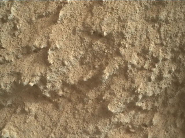 Sol 2662: Mars Hand Lens Imager (MAHLI)