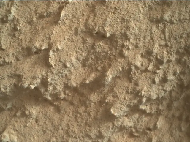 Sol 2662: Mars Hand Lens Imager (MAHLI)