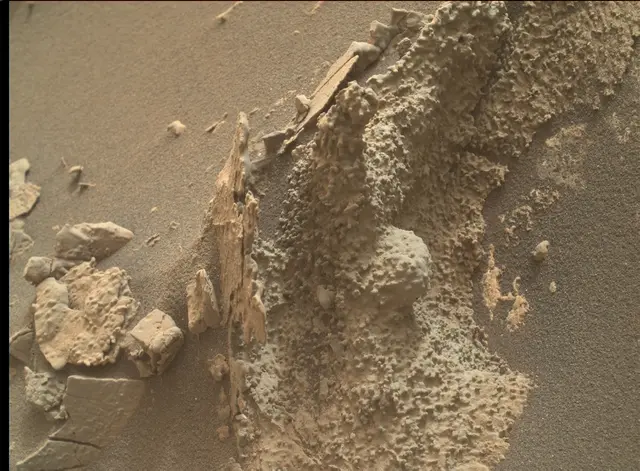 Sol 2662: Mars Hand Lens Imager (MAHLI)