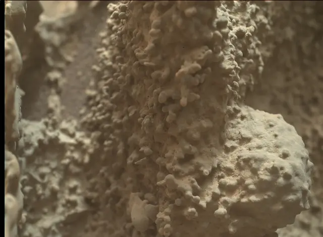 Sol 2662: Mars Hand Lens Imager (MAHLI)