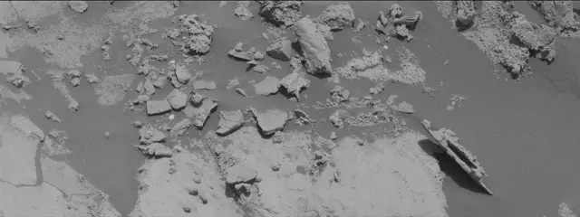 Sol 2663: Mast Camera (Mastcam)