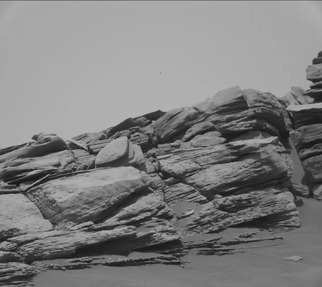 Sol 2663: Mast Camera (Mastcam)