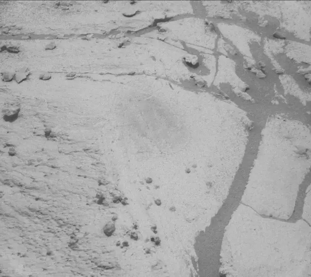 Sol 2663: Mast Camera (Mastcam)