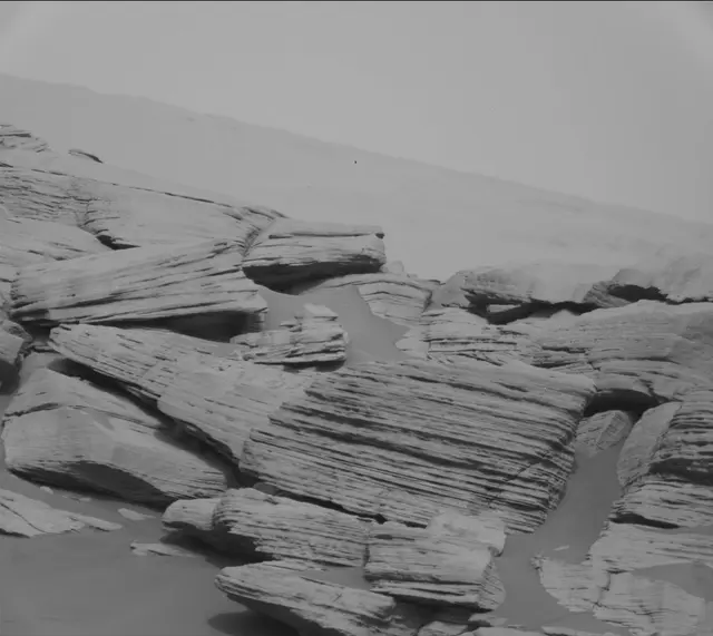 Sol 2663: Mast Camera (Mastcam)