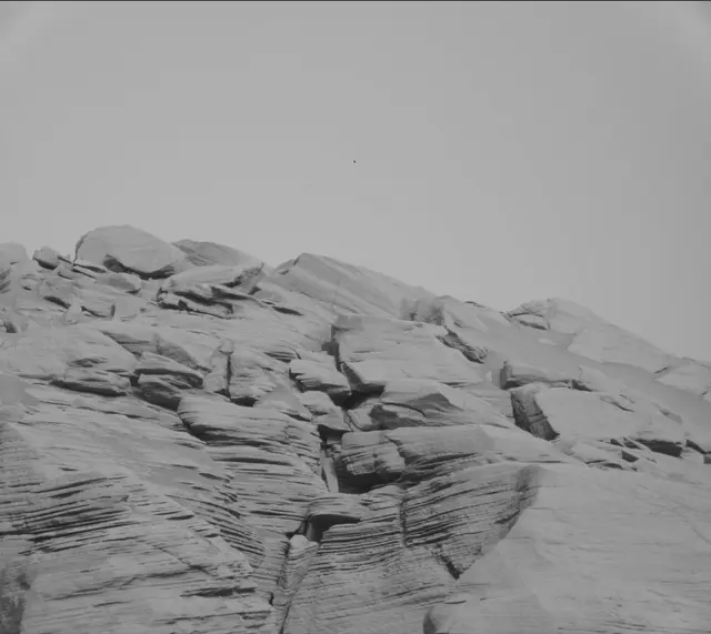 Sol 2663: Mast Camera (Mastcam)
