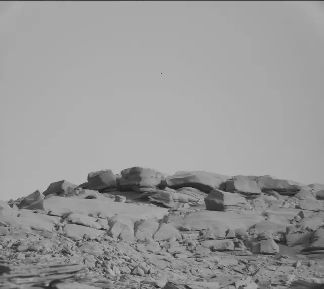 Sol 2663: Mast Camera (Mastcam)