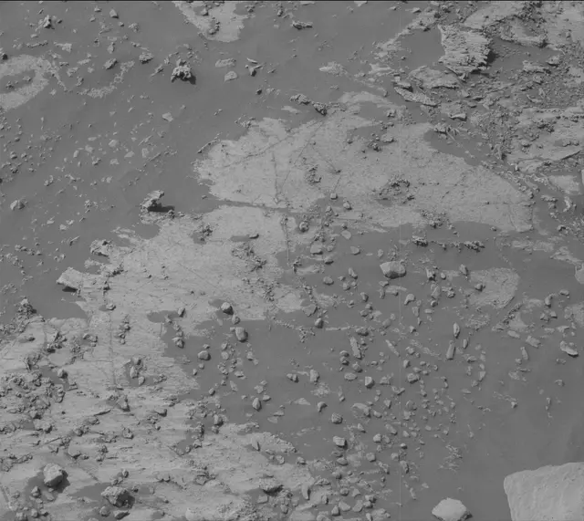 Sol 2664: Mast Camera (Mastcam)