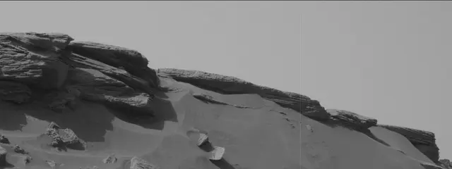 Sol 2665: Mast Camera (Mastcam)