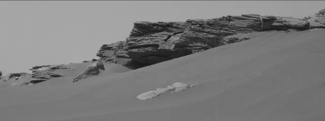 Sol 2665: Mast Camera (Mastcam)