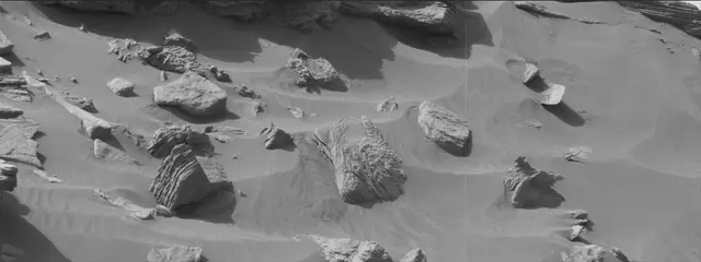 Sol 2665: Mast Camera (Mastcam)