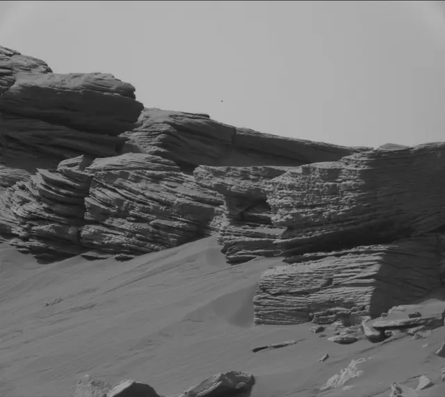 Sol 2665: Mast Camera (Mastcam)