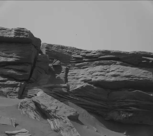 Sol 2665: Mast Camera (Mastcam)