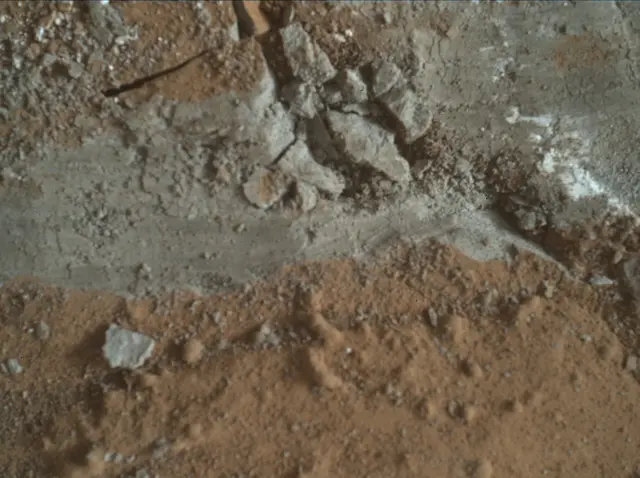 Sol 2666: Mars Hand Lens Imager (MAHLI)
