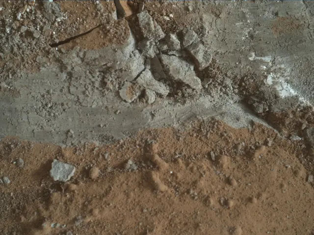 Sol 2666: Mars Hand Lens Imager (MAHLI)