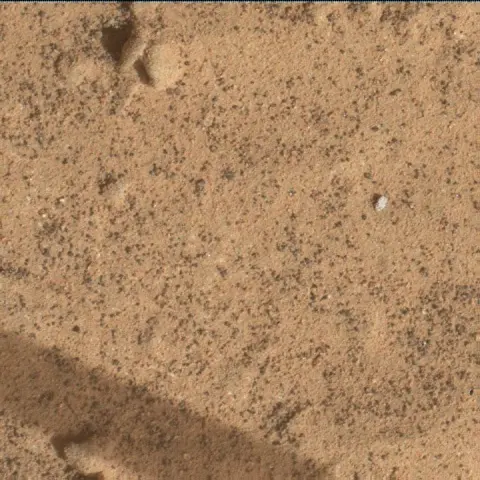 Sol 2667: Mars Hand Lens Imager (MAHLI)