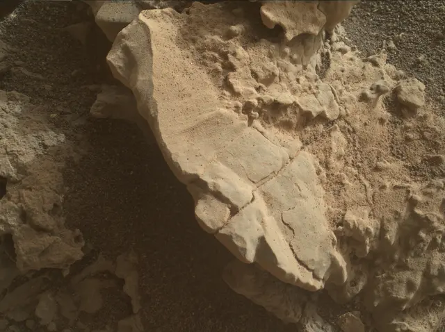 Sol 2667: Mars Hand Lens Imager (MAHLI)