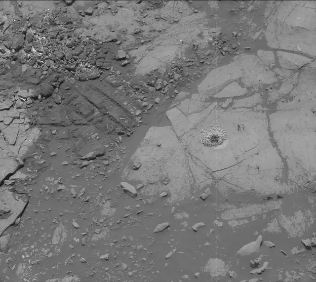 Sol 2668: Mast Camera (Mastcam)