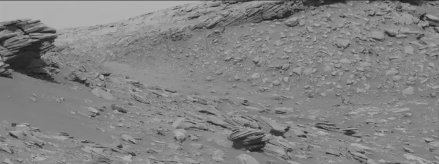 Sol 2671: Mast Camera (Mastcam)