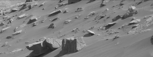 Sol 2671: Mast Camera (Mastcam)