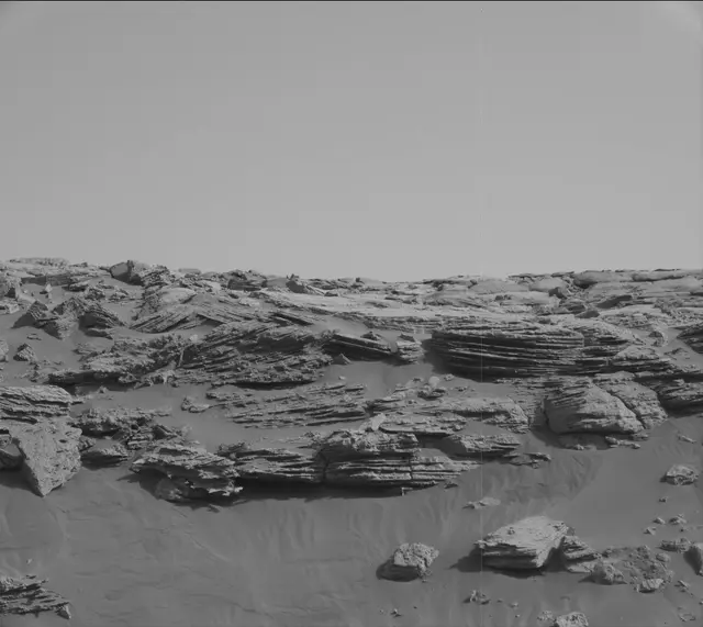 Sol 2671: Mast Camera (Mastcam)