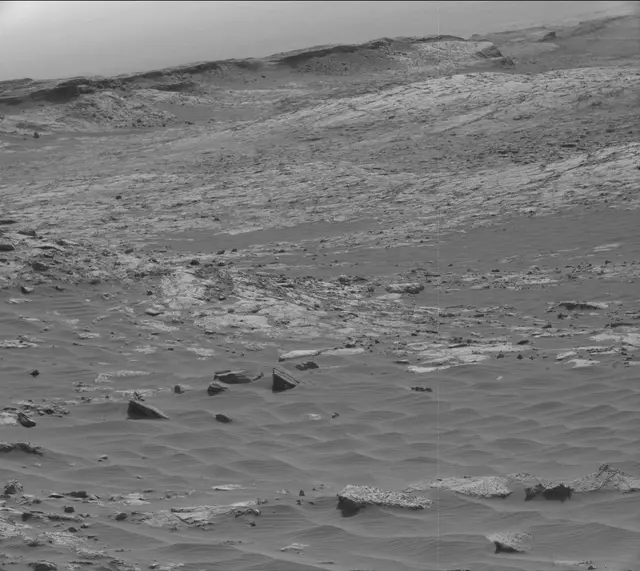 Sol 2671: Mast Camera (Mastcam)
