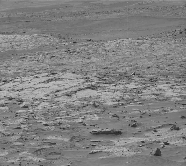 Sol 2671: Mast Camera (Mastcam)