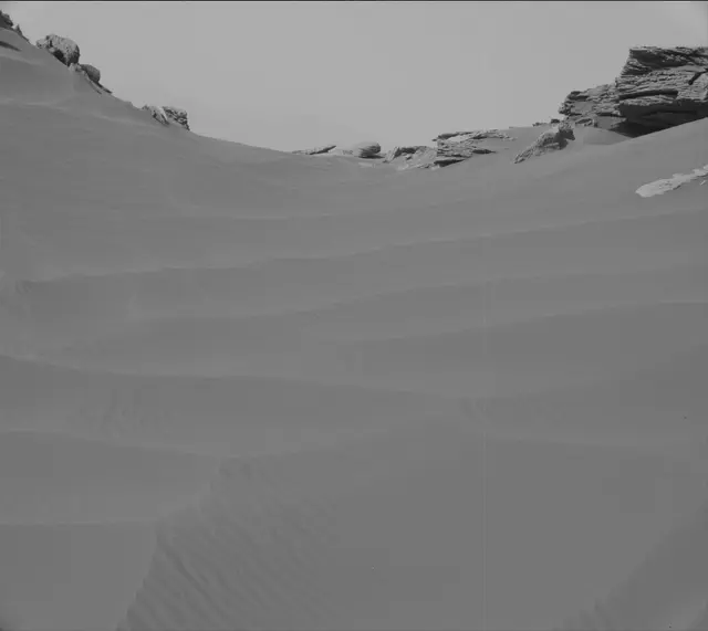 Sol 2671: Mast Camera (Mastcam)
