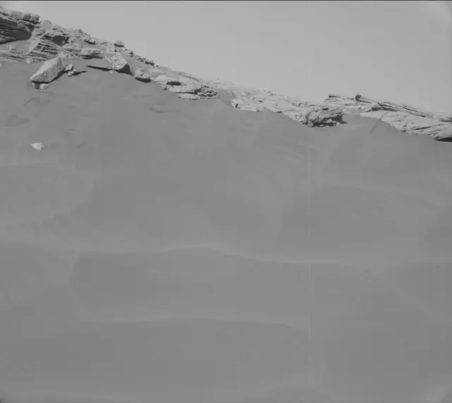 Sol 2671: Mast Camera (Mastcam)