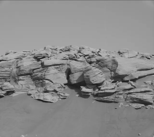 Sol 2671: Mast Camera (Mastcam)