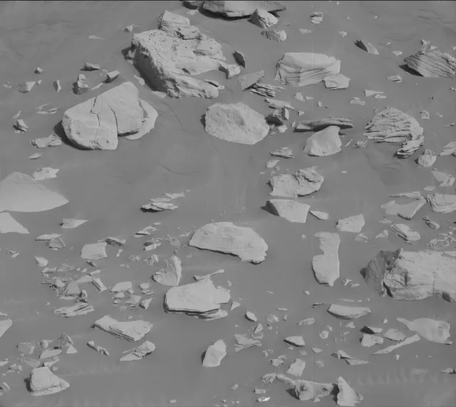 Sol 2671: Mast Camera (Mastcam)