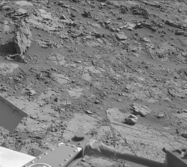 Sol 2671: Mast Camera (Mastcam)