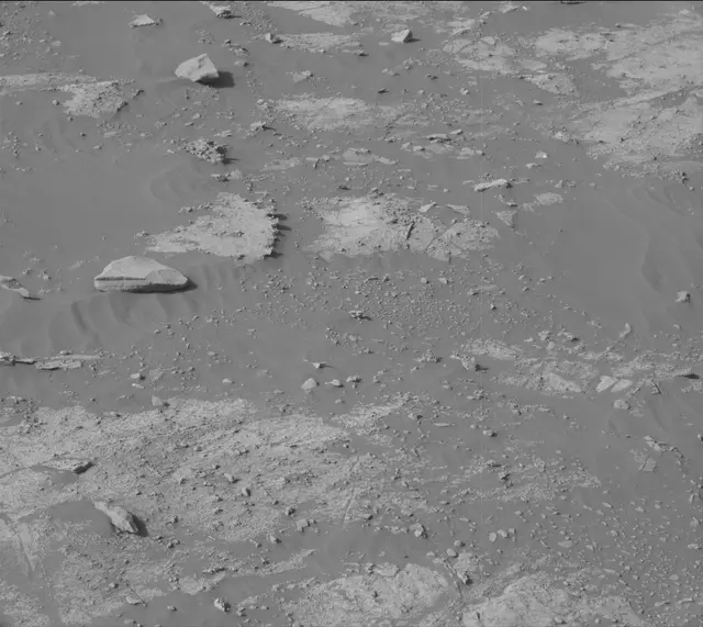 Sol 2671: Mast Camera (Mastcam)