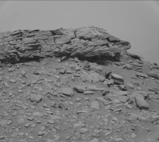 Sol 2671: Mast Camera (Mastcam)