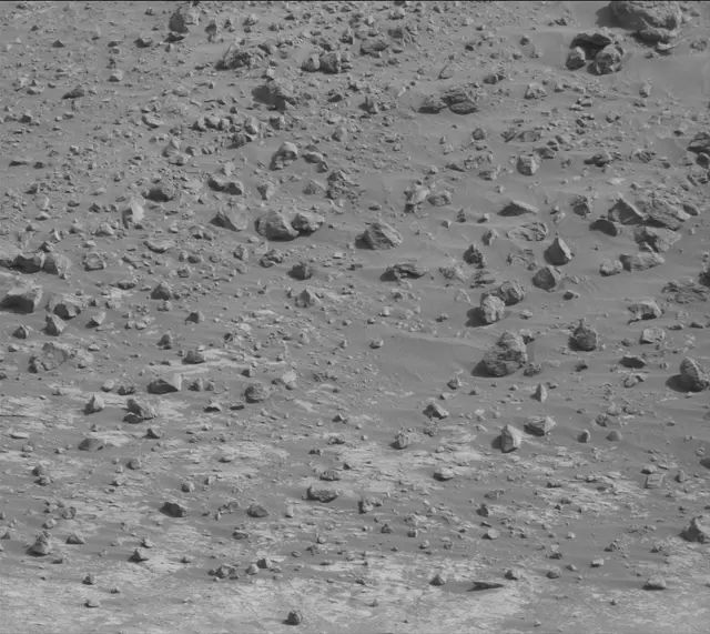 Sol 2671: Mast Camera (Mastcam)