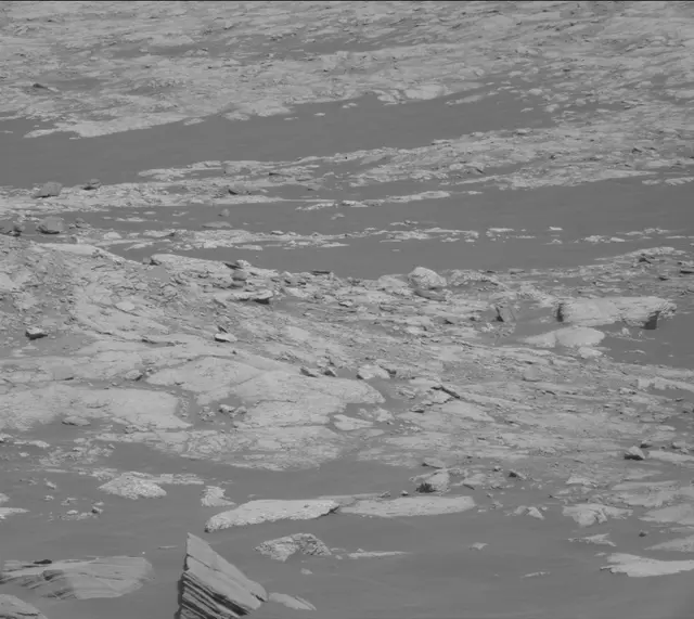 Sol 2671: Mast Camera (Mastcam)