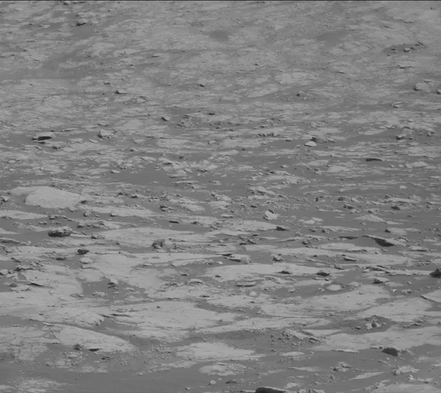 Sol 2671: Mast Camera (Mastcam)