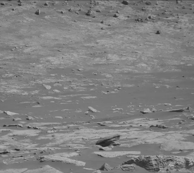 Sol 2671: Mast Camera (Mastcam)