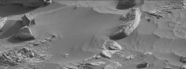 Sol 2679: Mast Camera (Mastcam)
