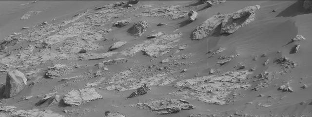 Sol 2679: Mast Camera (Mastcam)
