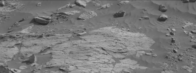 Sol 2679: Mast Camera (Mastcam)