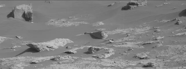 Sol 2679: Mast Camera (Mastcam)