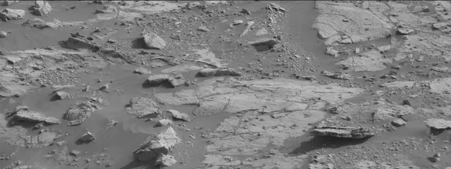 Sol 2679: Mast Camera (Mastcam)